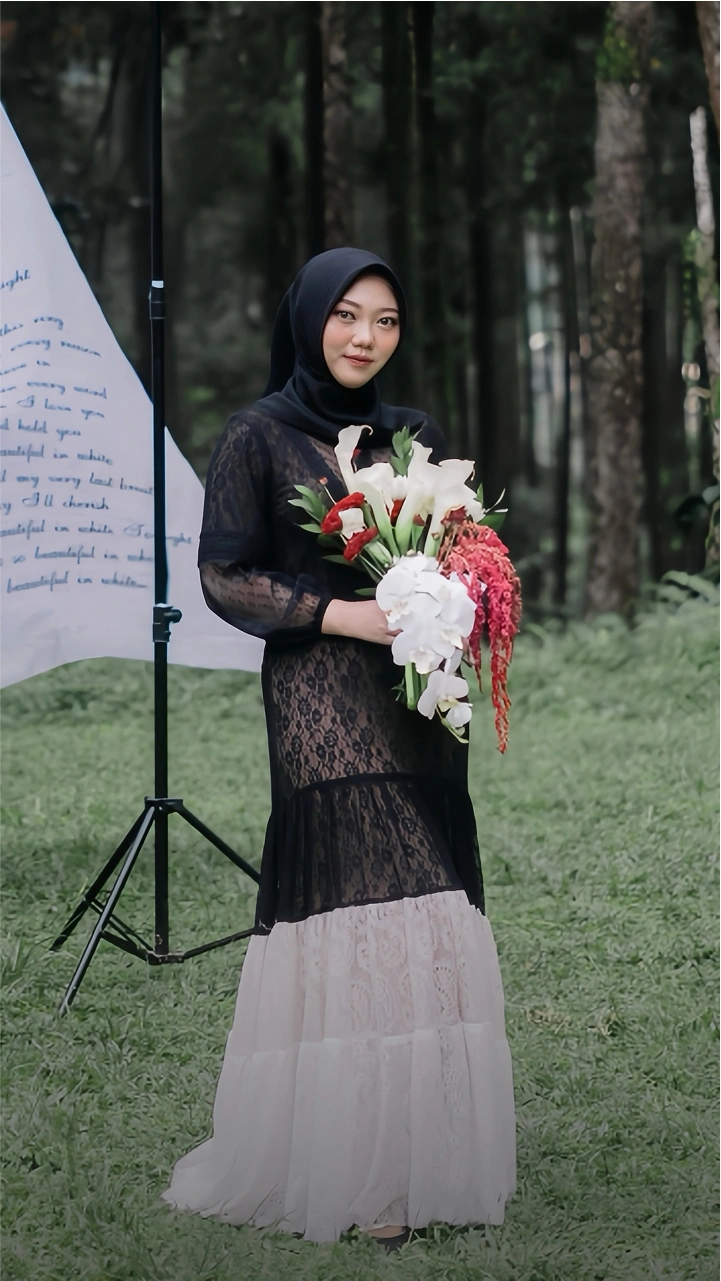 bride or groom portrait pic